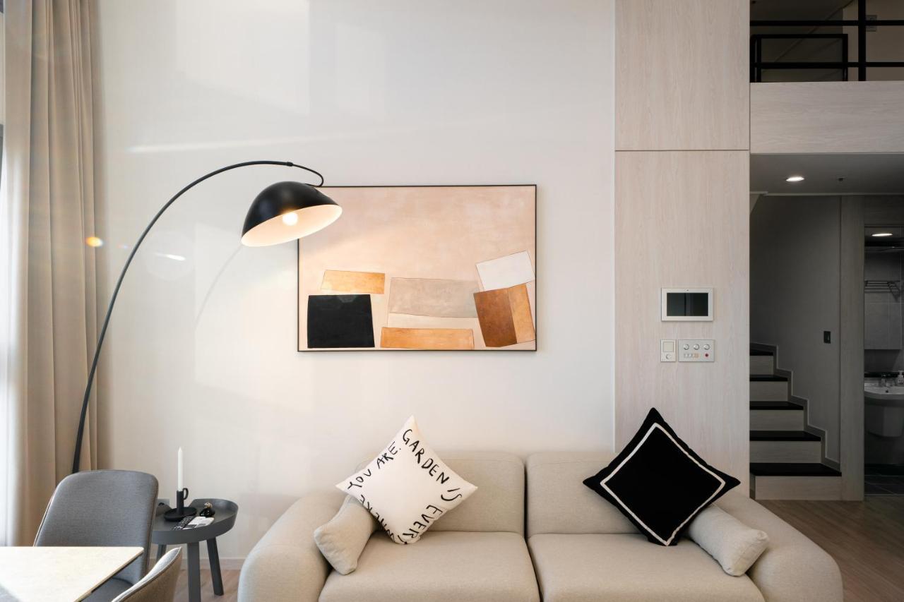 Le Collective Yeosu Apartment Exterior photo